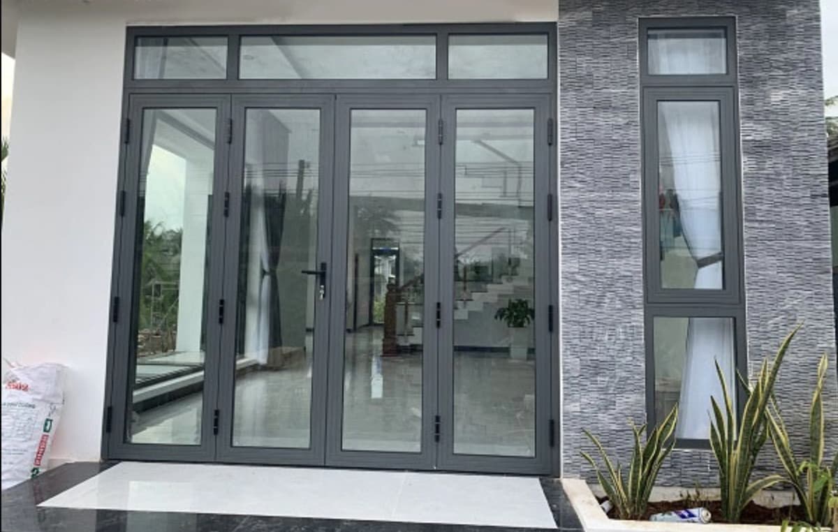 Cửa nhôm Xingfa là gì? Nên dùng loại khóa cửa Xingfa nào phù hợp sử dụng lâu dài?