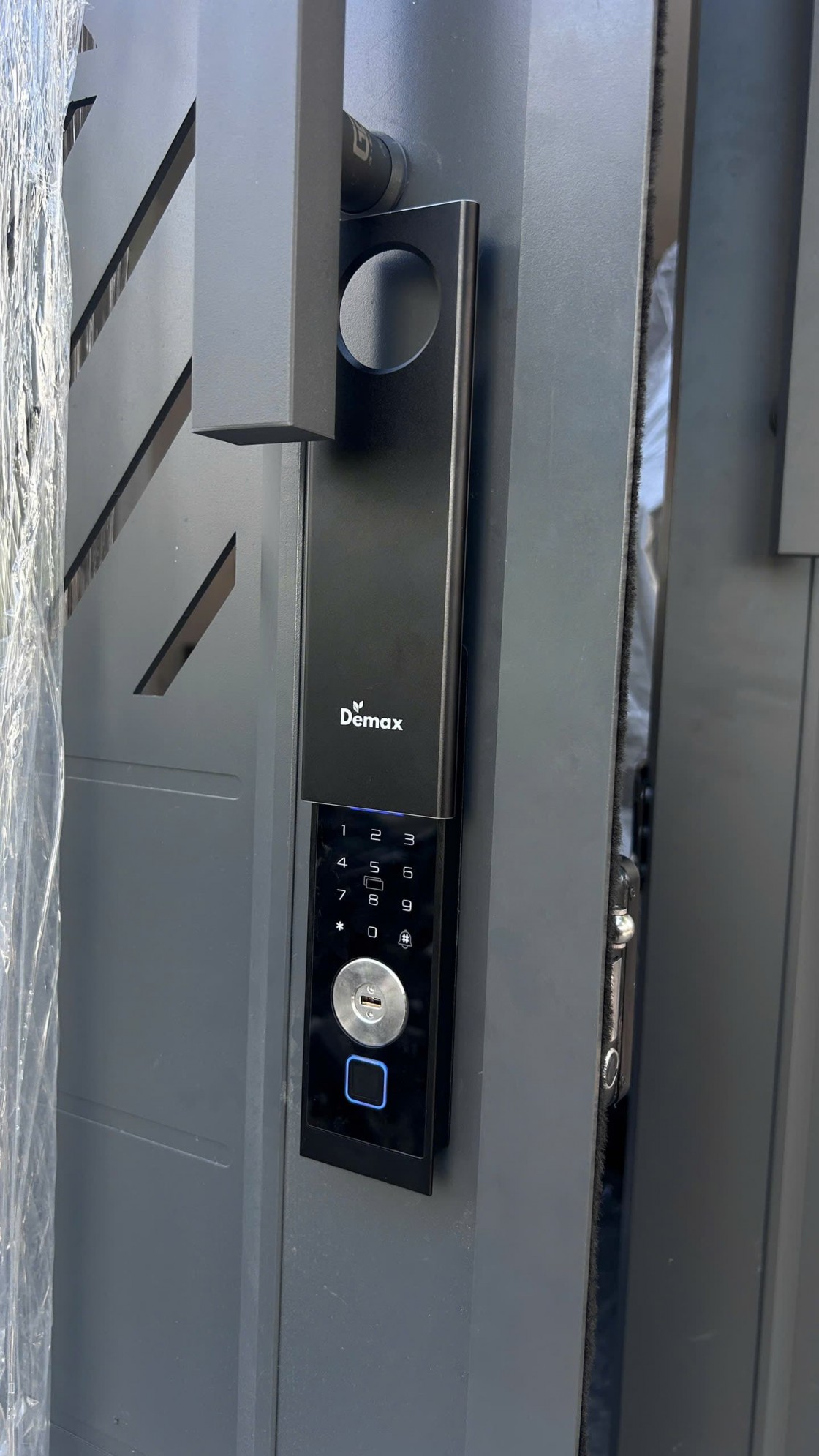 Khóa cửa cổng chống nước Face-ID